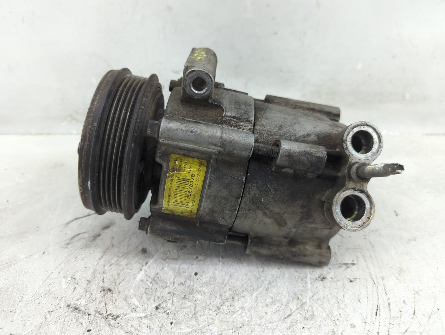2008-2009 Saturn Vue Air Conditioning A/c Ac Compressor Oem - Oemusedautoparts1.com