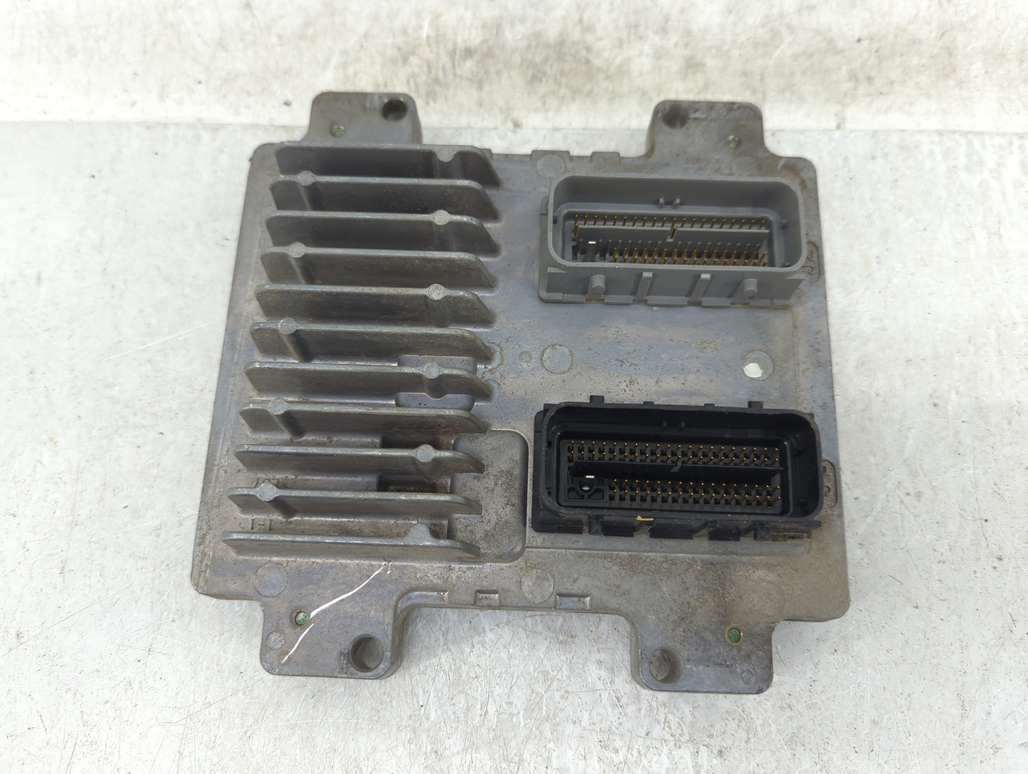 2008-2010 Saturn Vue PCM Engine Control Computer ECU ECM PCU OEM P/N:12618028 Fits Fits 2007 2008 2009 2010 2011 2012 OEM Us