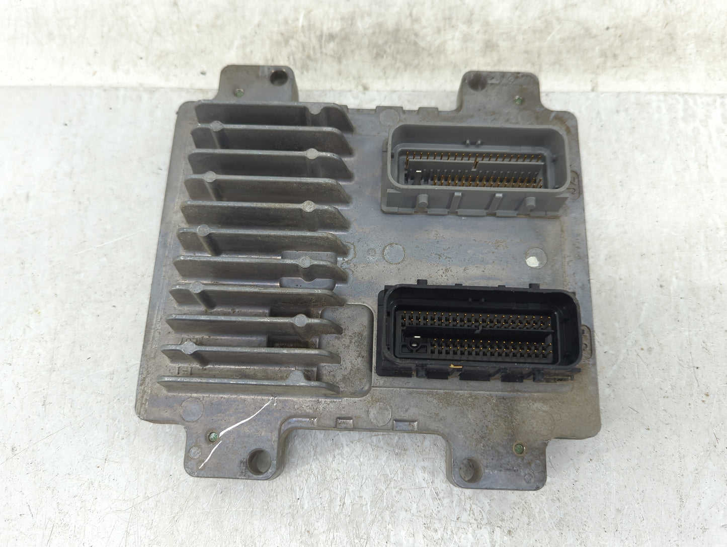 2008-2010 Saturn Vue PCM Engine Control Computer ECU ECM PCU OEM P/N:12618028 Fits Fits 2007 2008 2009 2010 2011 2012 OEM Us