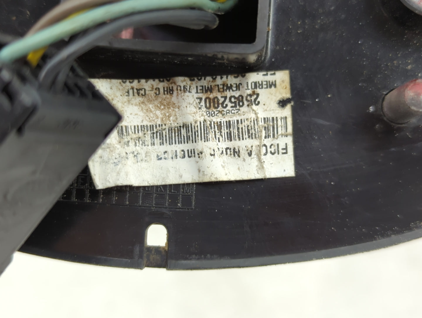 2008-2010 Saturn Vue Passenger Side View Mirror - Right Door Mirror OEM Used - Oemusedautoparts1.com