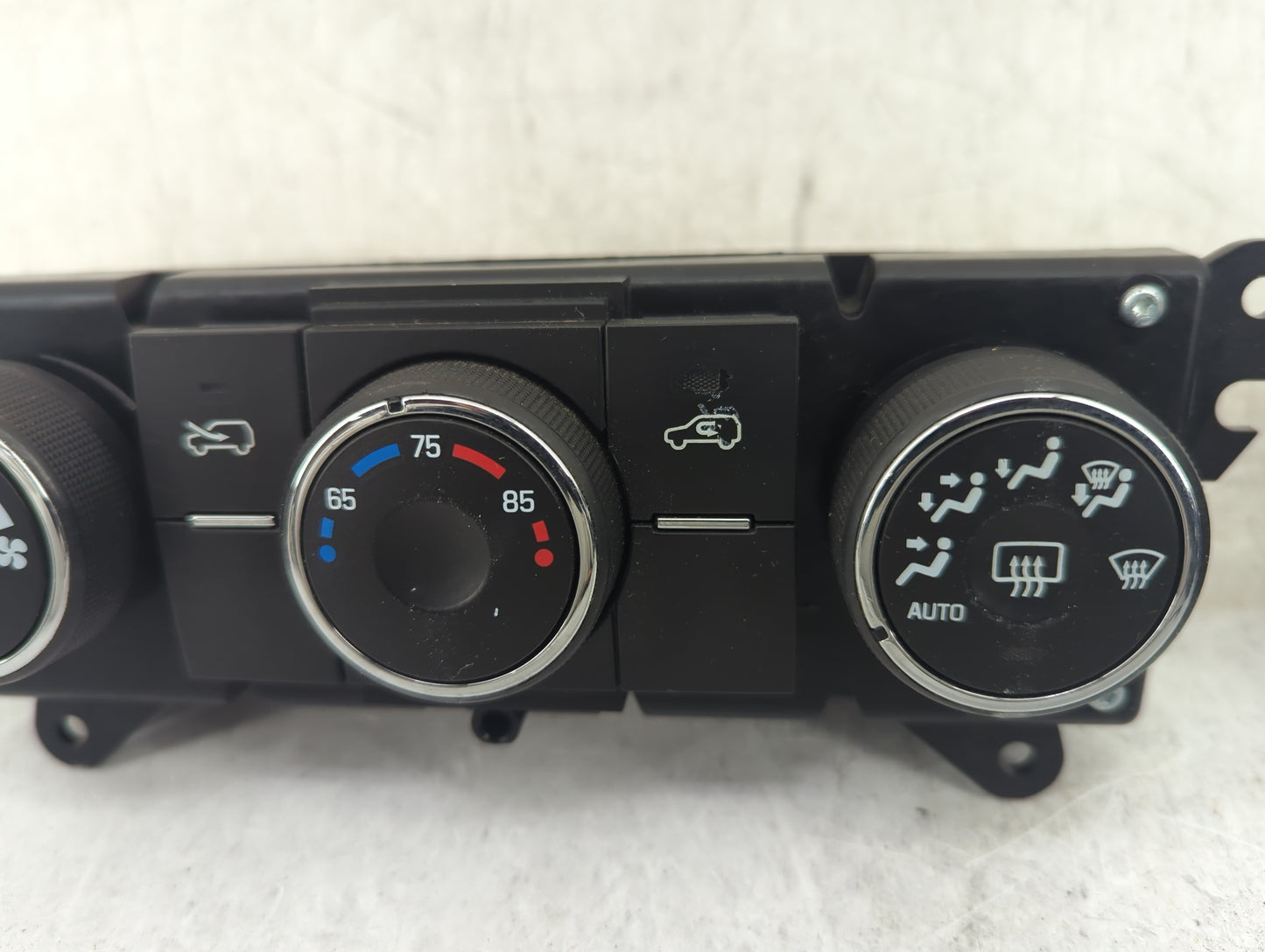 2008-2010 Saturn Vue Climate Control Module Temperature AC/Heater Replacement P/N:25891706 Fits Fits 2008 2009 2010 OEM Used