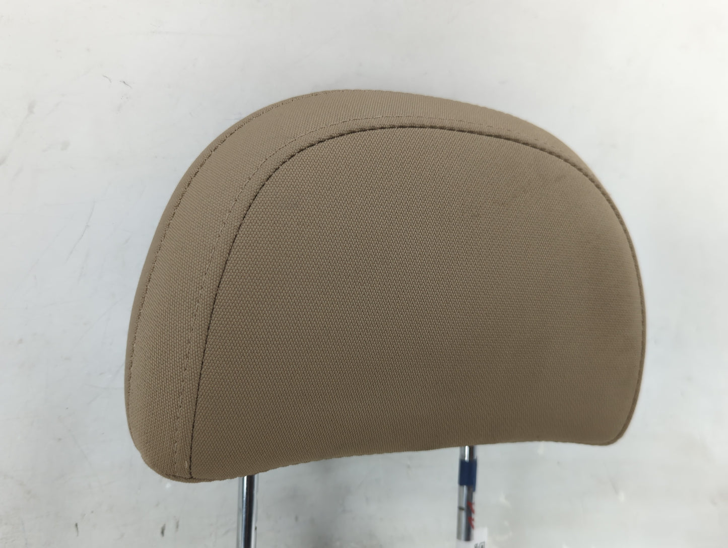 2008-2010 Saturn Vue Headrest Head Rest Rear Seat Fits Fits 2008 2009 2010 OEM Used Auto Parts - Oemusedautoparts1.com