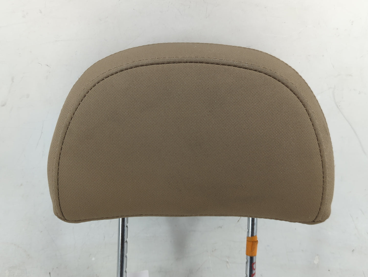 2008-2010 Saturn Vue Headrest Head Rest Front Driver Seat Beige - Oemusedautoparts1.com