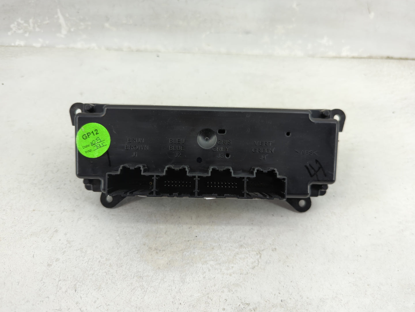 2008-2010 Saturn Vue Climate Control Module Temperature AC/Heater Replacement P/N:96464529 Fits Fits 2008 2009 2010 OEM Used