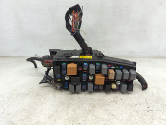 compare product 2008-2009 Saturn Vue Fusebox Fuse Box Panel Relay Module P/N:94580644 Fits Fits 2008 2009 OEM Used Auto Parts