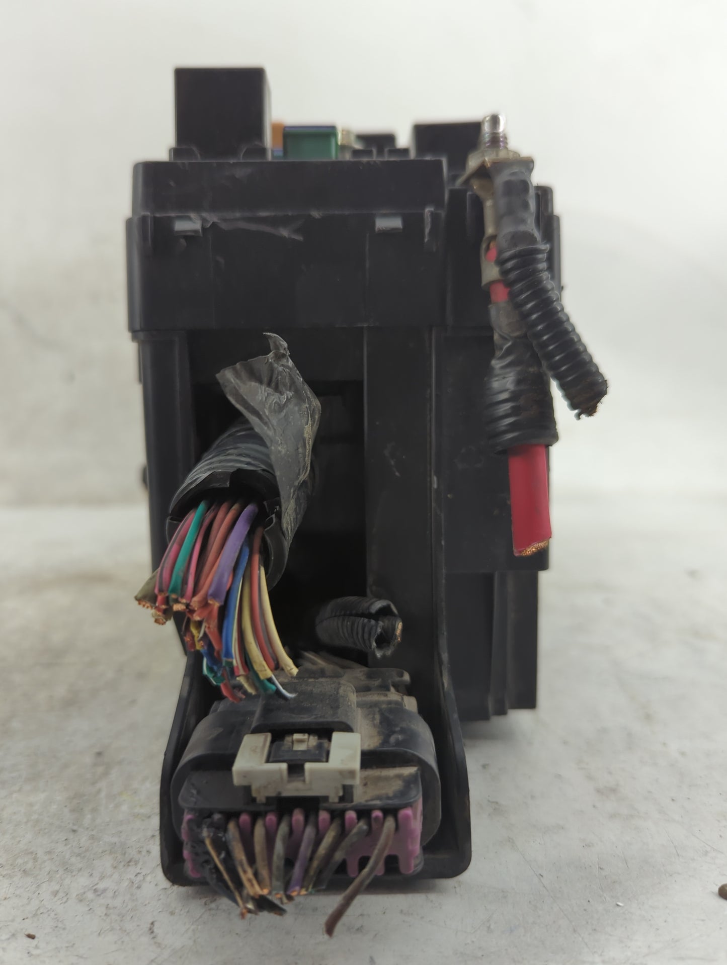 2008-2009 Saturn Vue Fusebox Fuse Box Panel Relay Module P/N:94580644 Fits Fits 2008 2009 OEM Used Auto Parts - Oemusedautop
