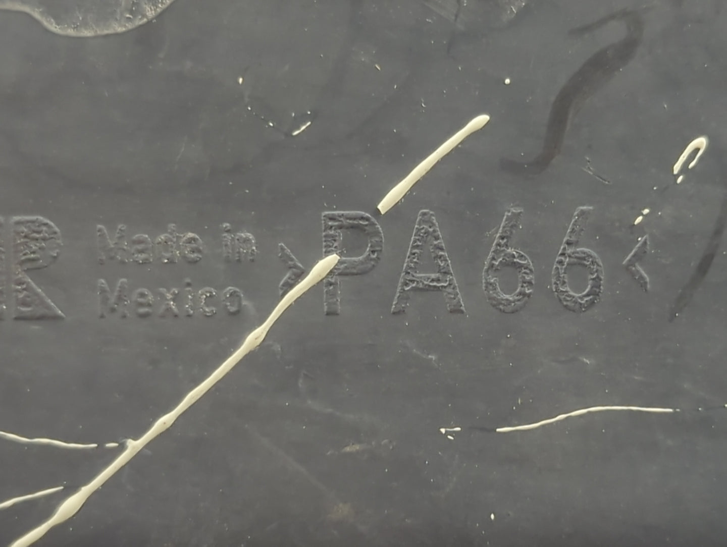 2008 Saturn Vue Fuel Vapor Charcoal Canister - Oemusedautoparts1.com