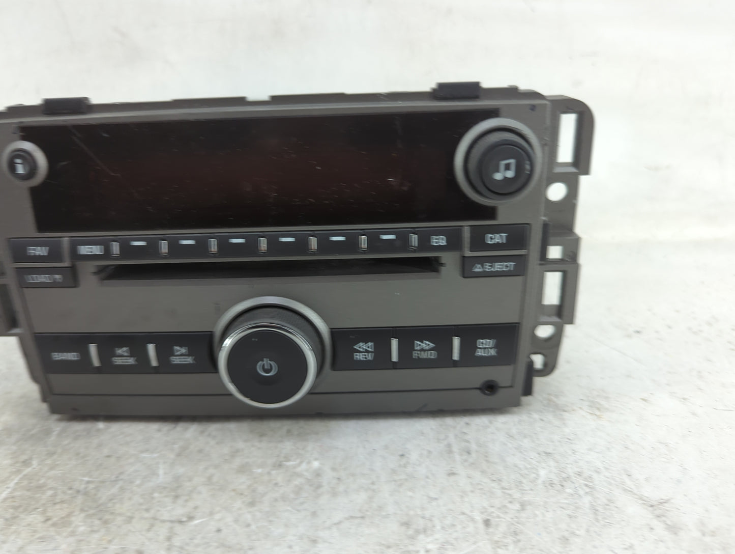 2008 Saturn Vue Radio AM FM Cd Player Receiver Replacement P/N:07A08006E14CJ 121852-049, 121852-051 Fits OEM Used Auto Parts