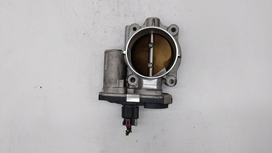 2008-2010 Saturn Vue Throttle Body P/N:995AA Fits Fits 2007 2008 2009 2010 2011 OEM Used Auto Parts - Oemusedautoparts1.com