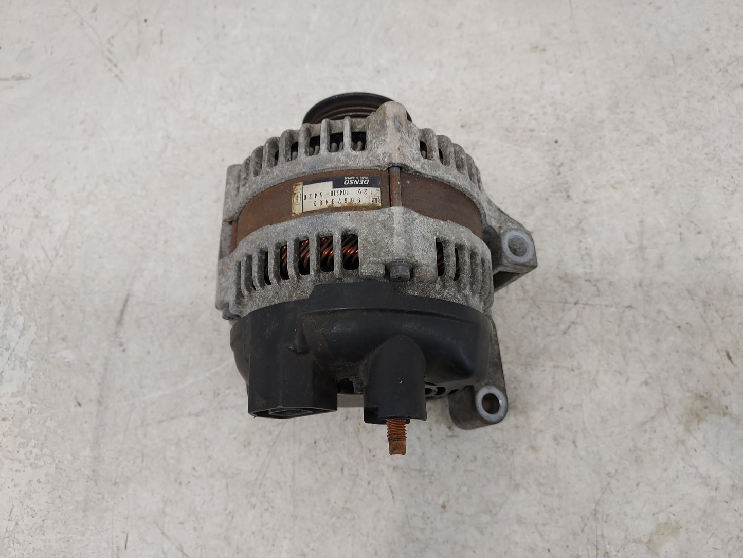 2008-2010 Saturn Vue Alternator Replacement Generator Charging Assembly Engine OEM P/N:104210-5420 96673482 Fits OEM Used Au