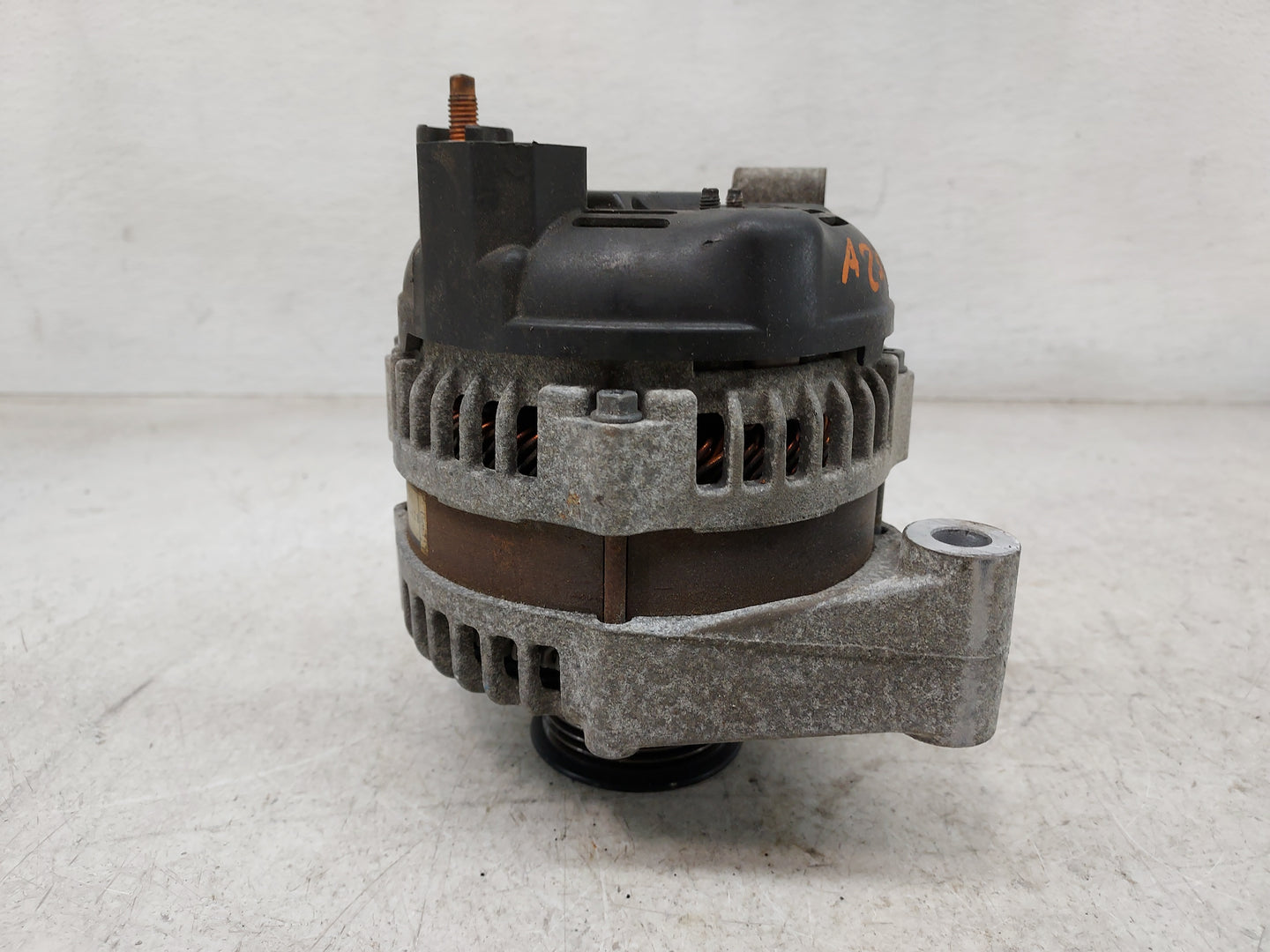2008-2010 Saturn Vue Alternator Replacement Generator Charging Assembly Engine OEM P/N:104210-5420 96673482 Fits OEM Used Au