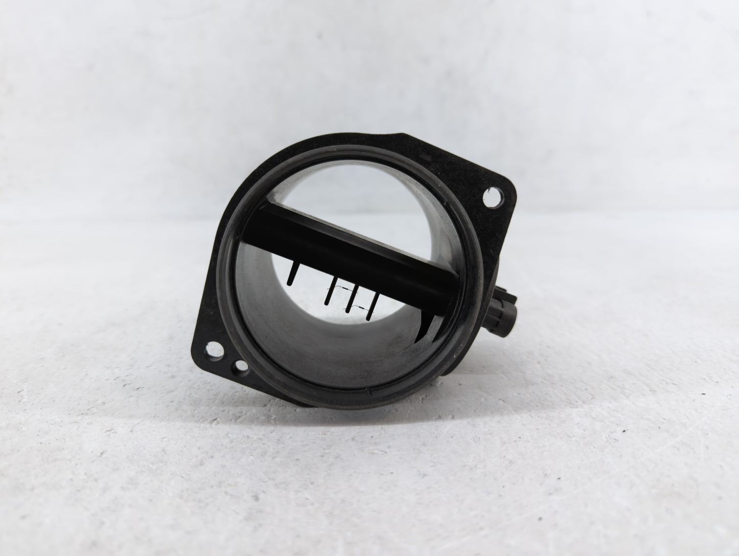 2008-2010 Saturn Vue Mass Air Flow Meter Maf - Oemusedautoparts1.com