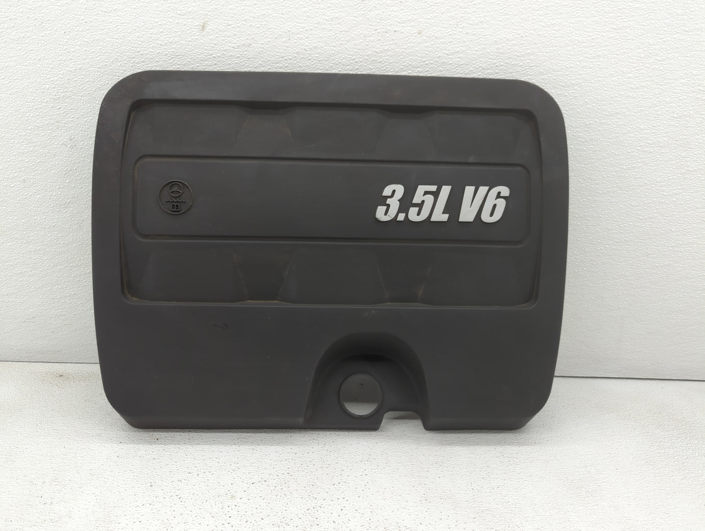 2008 Saturn Vue Engine Cover - Oemusedautoparts1.com
