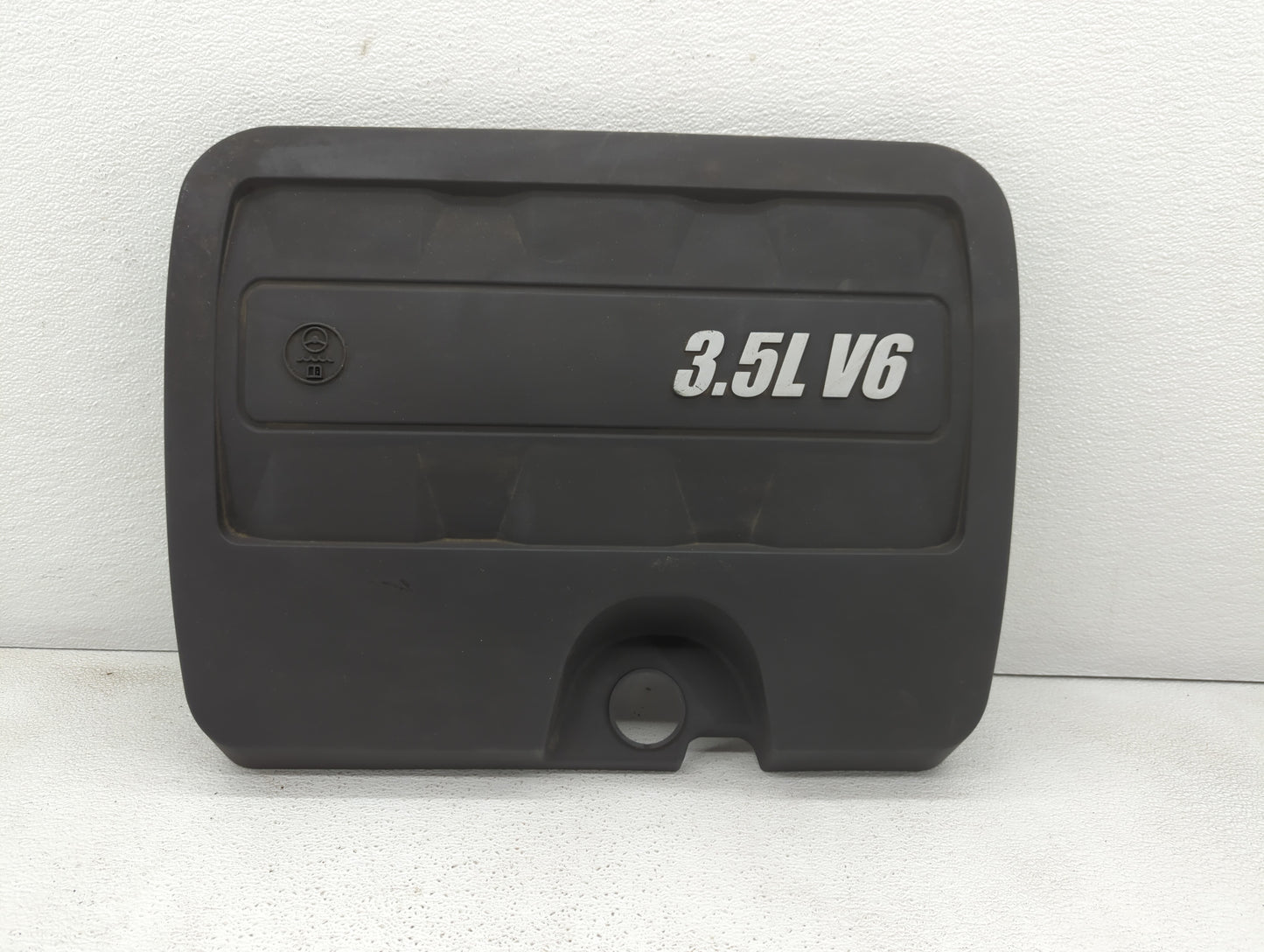 2008 Saturn Vue Engine Cover - Oemusedautoparts1.com