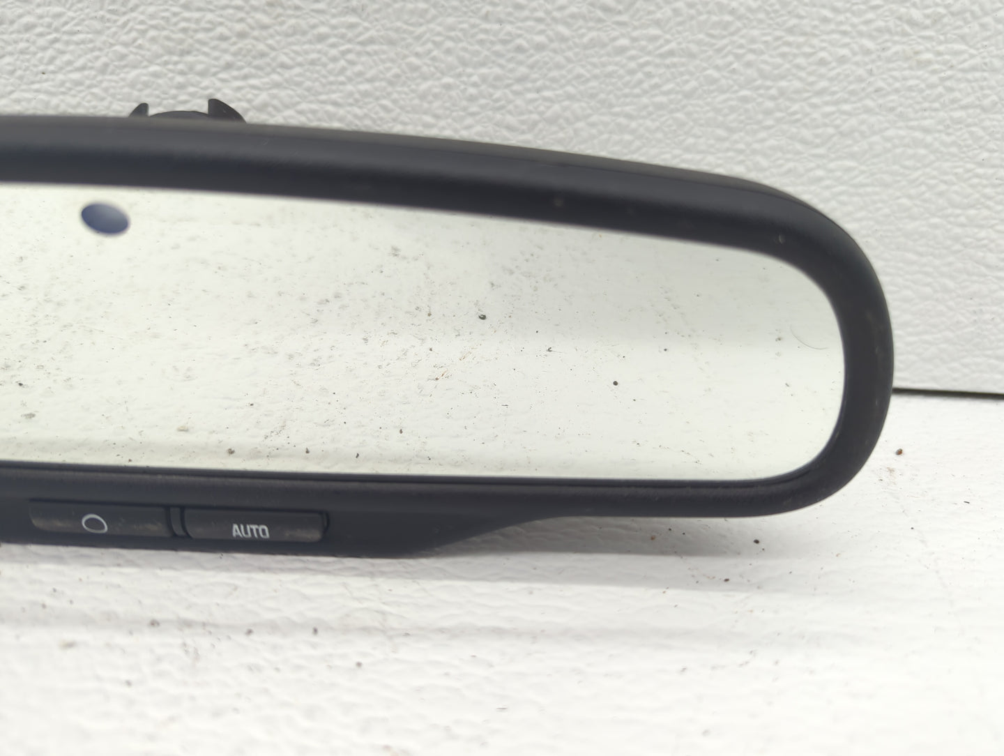 2008 Saturn Vue Interior Rear View Mirror Replacement OEM Fits OEM Used Auto Parts - Oemusedautoparts1.com