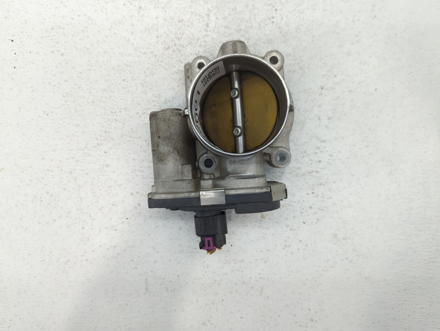 2008-2010 Saturn Vue Throttle Body P/N:2127AA 330IA Fits Fits 2007 2008 2009 2010 2011 OEM Used Auto Parts - Oemusedautopart