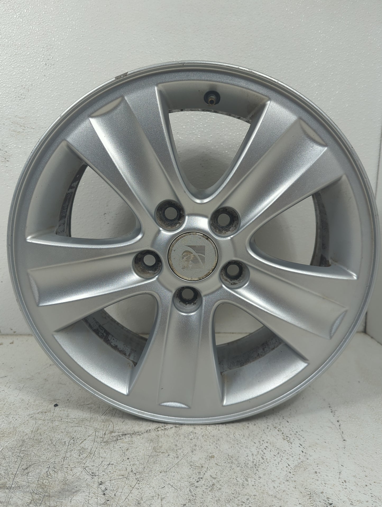 2008 Saturn Vue Oem Wheel Rim 5003417 - Oemusedautoparts1.com