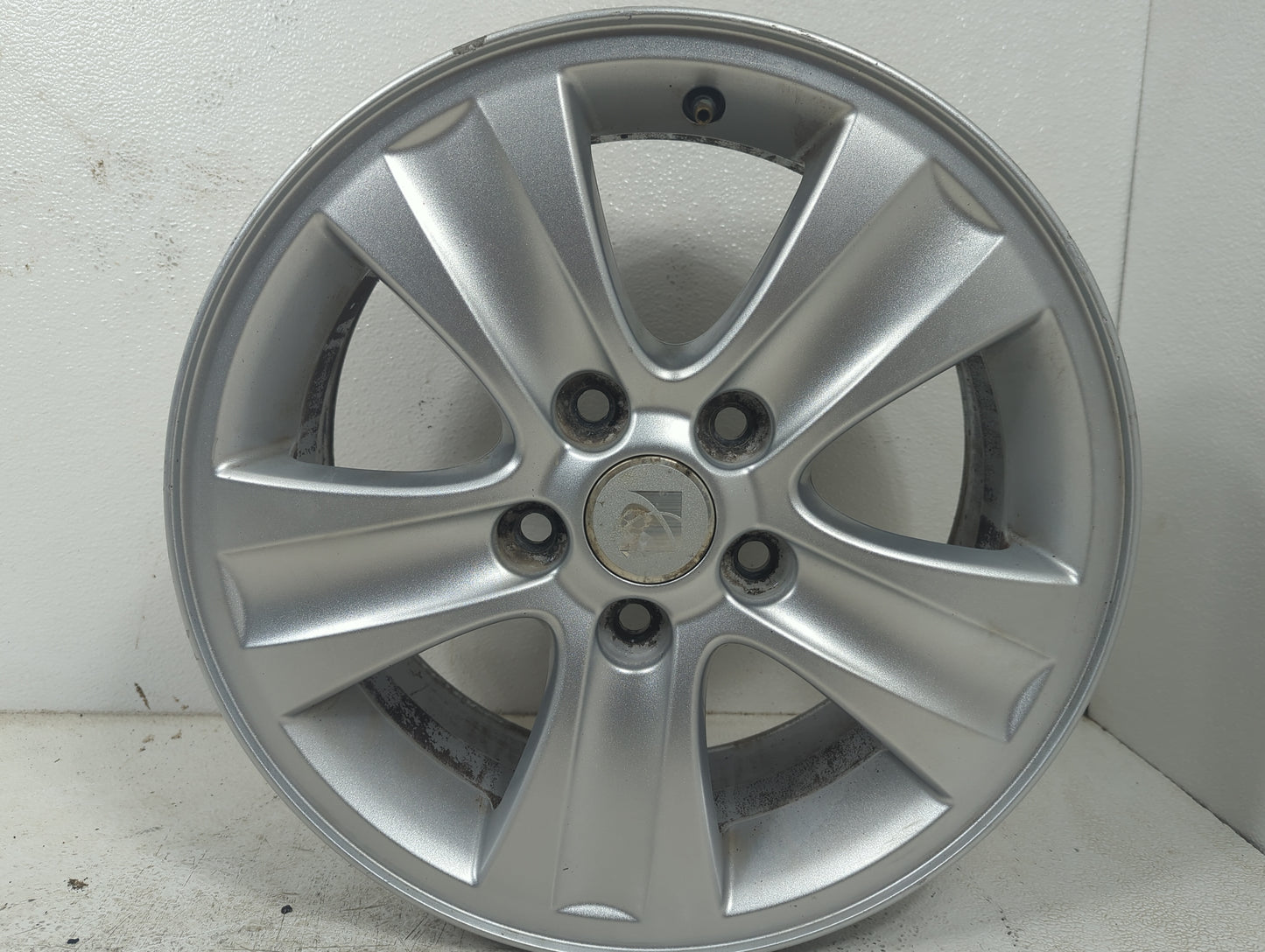 2008 Saturn Vue Oem Wheel Rim 5003417 - Oemusedautoparts1.com