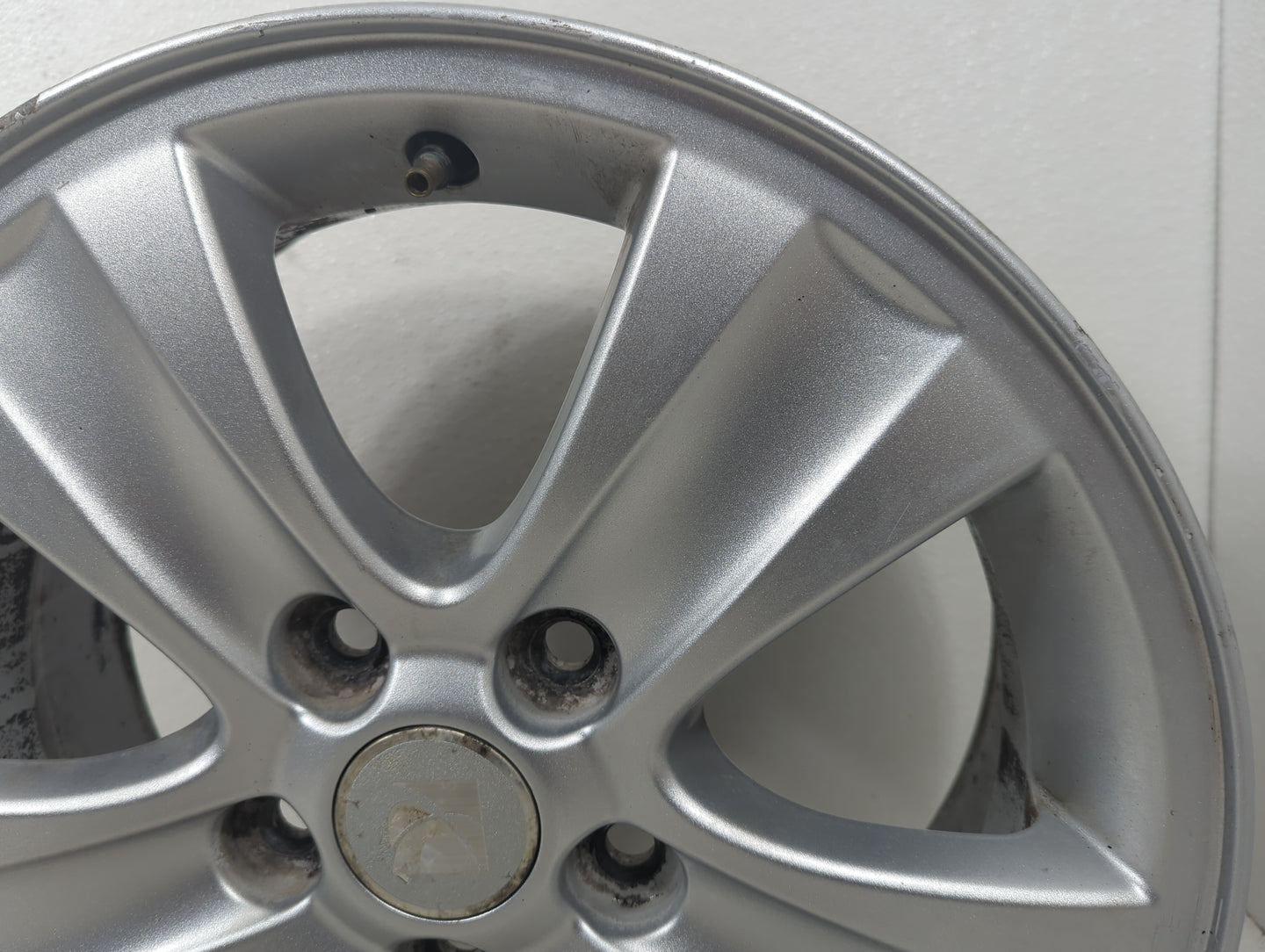 2008 Saturn Vue Oem Wheel Rim 5003417 - Oemusedautoparts1.com