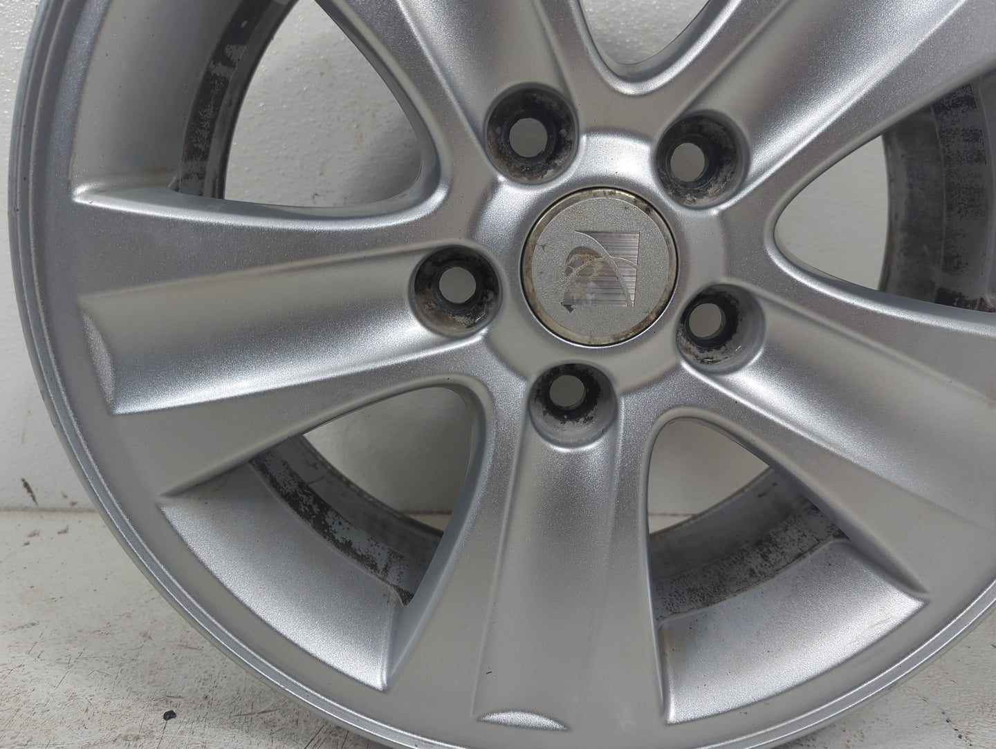 2008 Saturn Vue Oem Wheel Rim 5003417 - Oemusedautoparts1.com