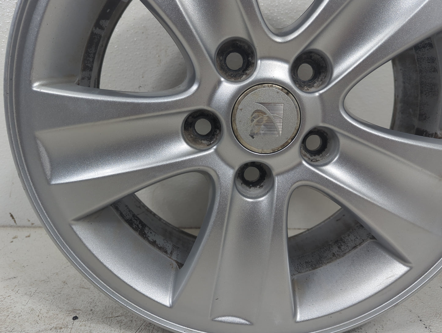 2008 Saturn Vue Oem Wheel Rim 5003417 - Oemusedautoparts1.com