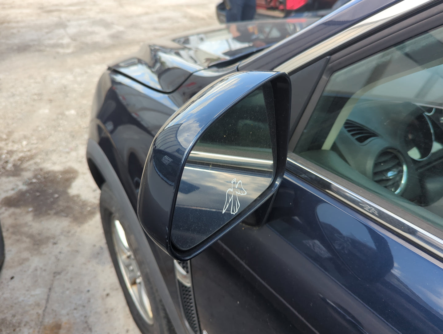 2008-2010 Saturn Vue Driver Side View Mirror - Left Door Mirror OEM Used - Oemusedautoparts1.com