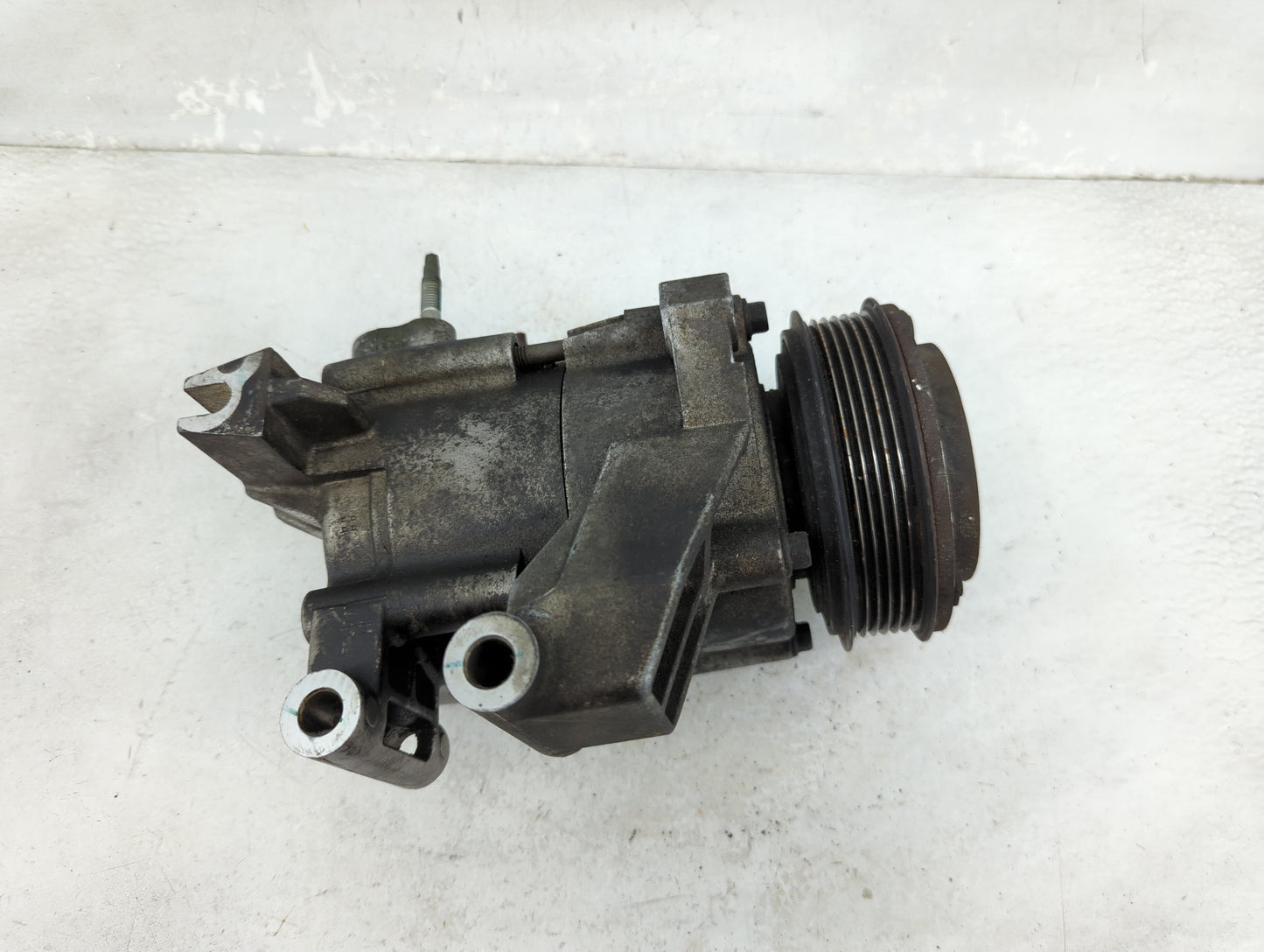 2008-2010 Saturn Vue Air Conditioning A/c Ac Compressor Oem - Oemusedautoparts1.com