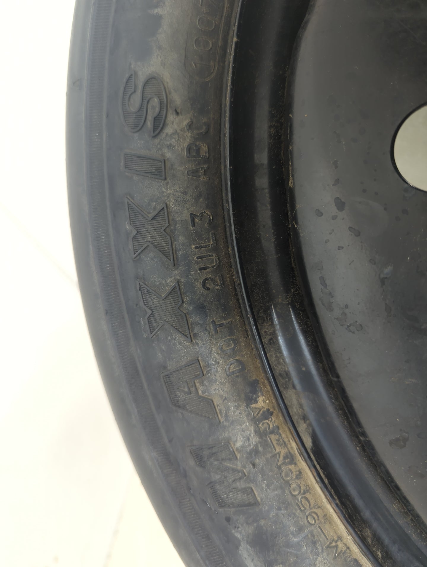 2002-2010 Saturn Vue Spare Donut Tire Wheel Rim Oem 5033393 - Oemusedautoparts1.com