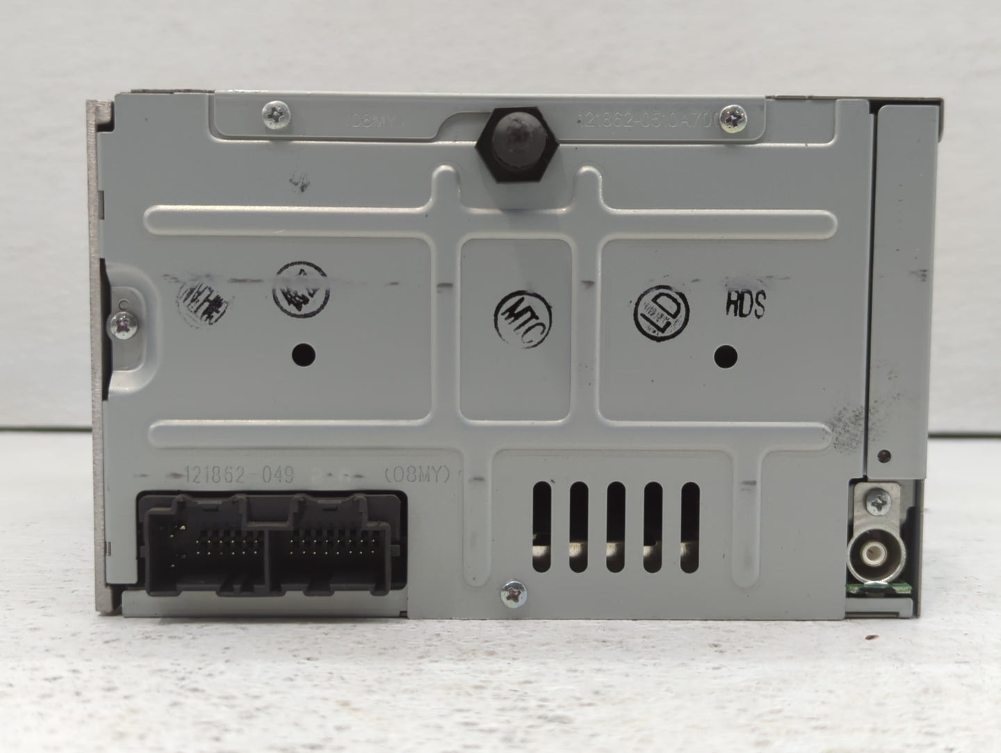2008 Saturn Vue Radio AM FM Cd Player Receiver Replacement P/N:25956992 Fits OEM Used Auto Parts - Oemusedautoparts1.com