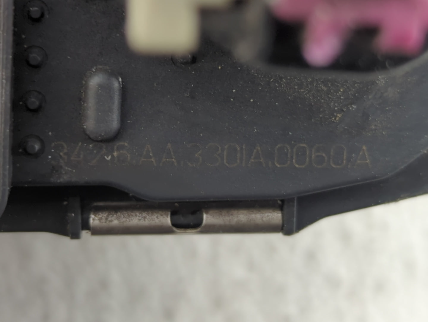 2008-2010 Saturn Vue Throttle Body P/N:330IA Fits Fits 2007 2008 2009 2010 2011 OEM Used Auto Parts - Oemusedautoparts1.com