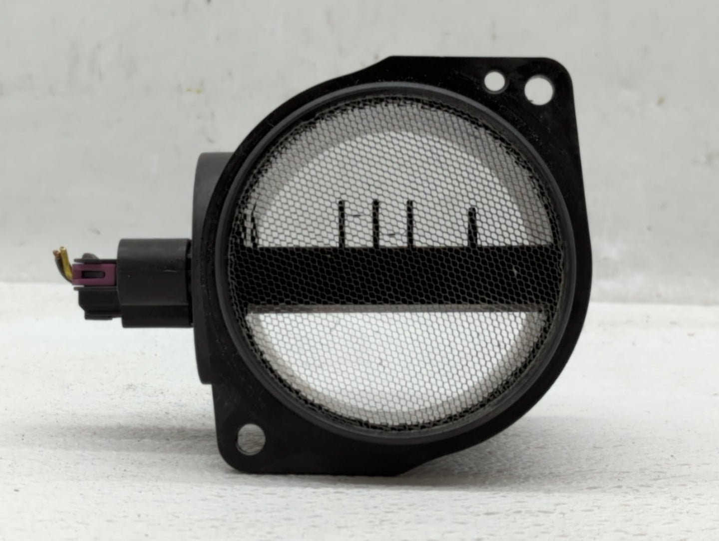 2008-2010 Saturn Vue Mass Air Flow Meter Maf - Oemusedautoparts1.com