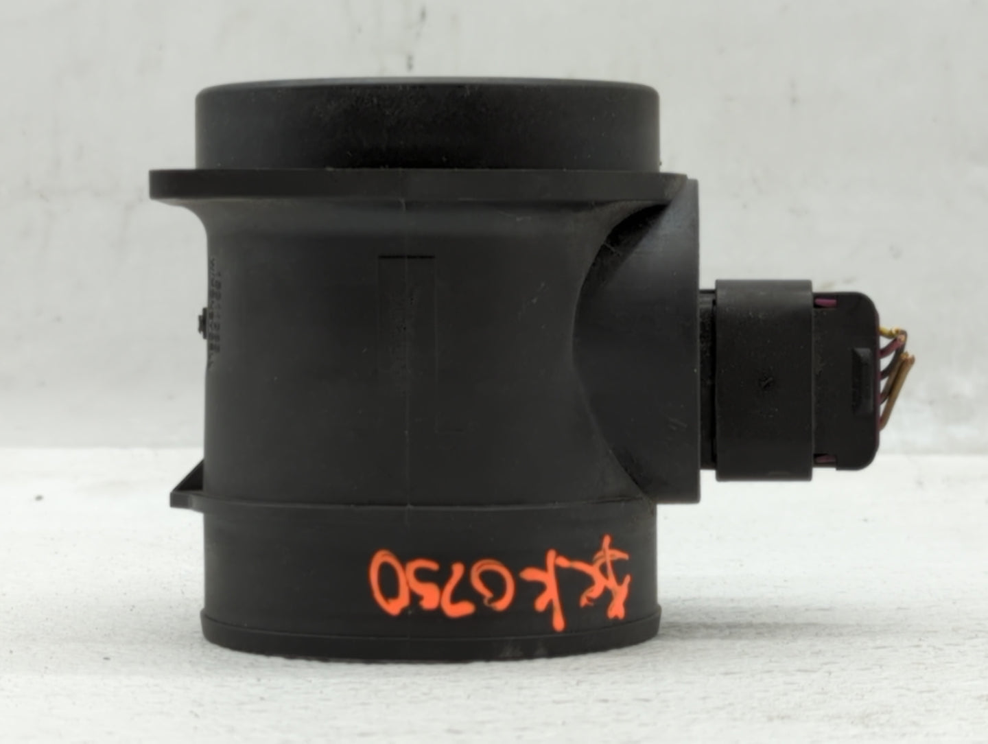 2008-2010 Saturn Vue Mass Air Flow Meter Maf - Oemusedautoparts1.com