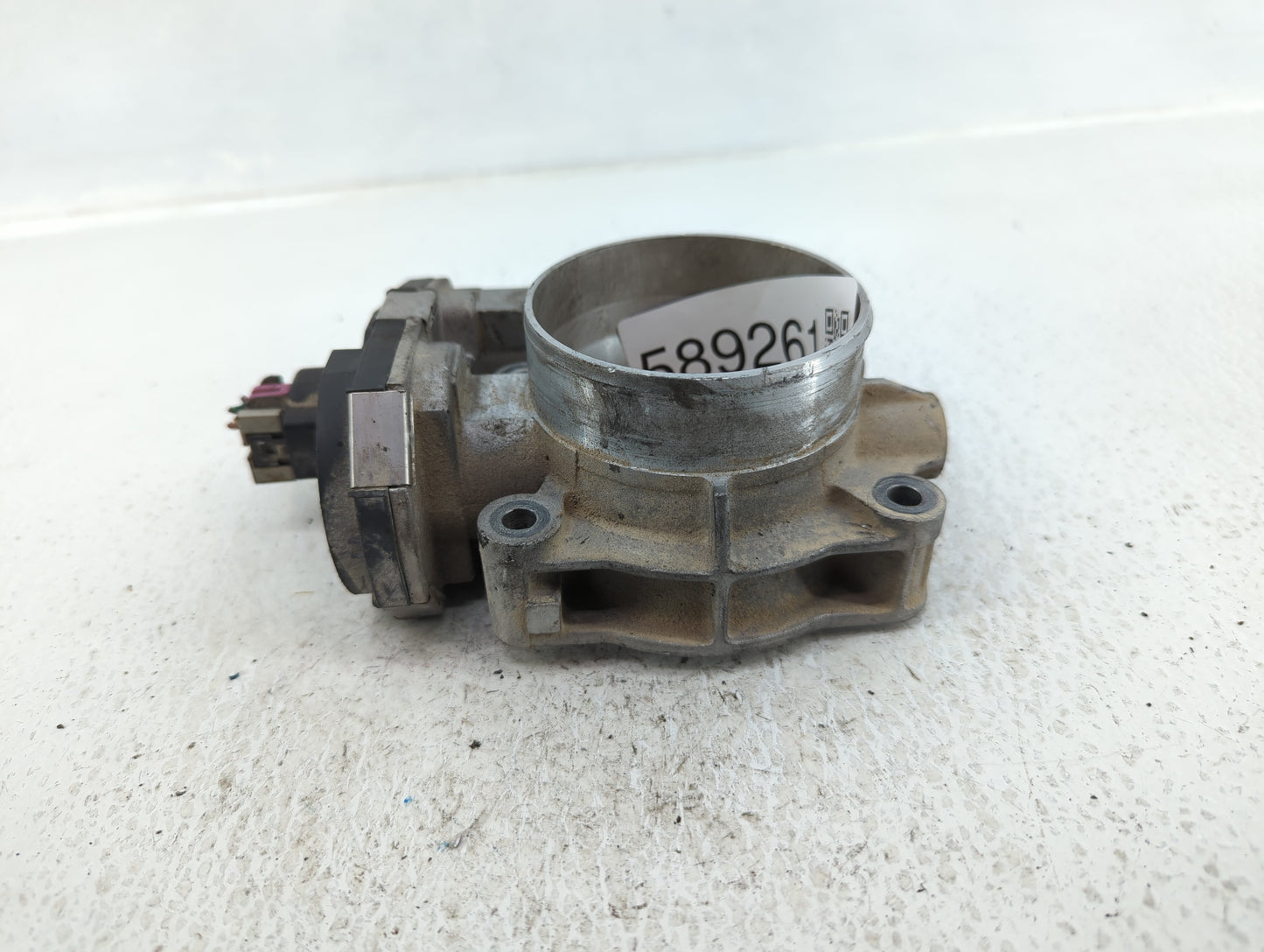 2008-2010 Saturn Vue Throttle Body P/N:3304AA 995AA Fits Fits 2007 2008 2009 2010 2011 OEM Used Auto Parts - Oemusedautopart