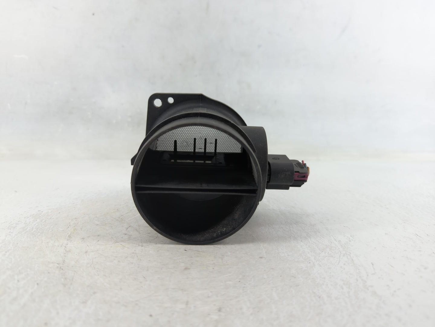 2008-2010 Saturn Vue Mass Air Flow Meter Maf - Oemusedautoparts1.com