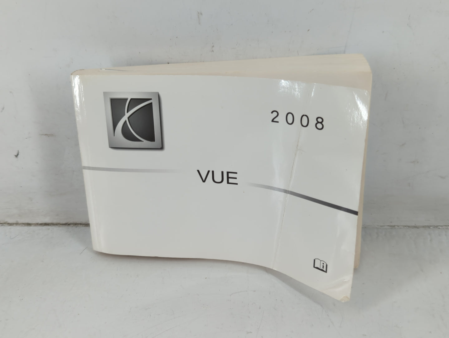2008 Saturn Vue Owners Manual Book Guide P/N:15863775 A OEM Used Auto Parts - Oemusedautoparts1.com