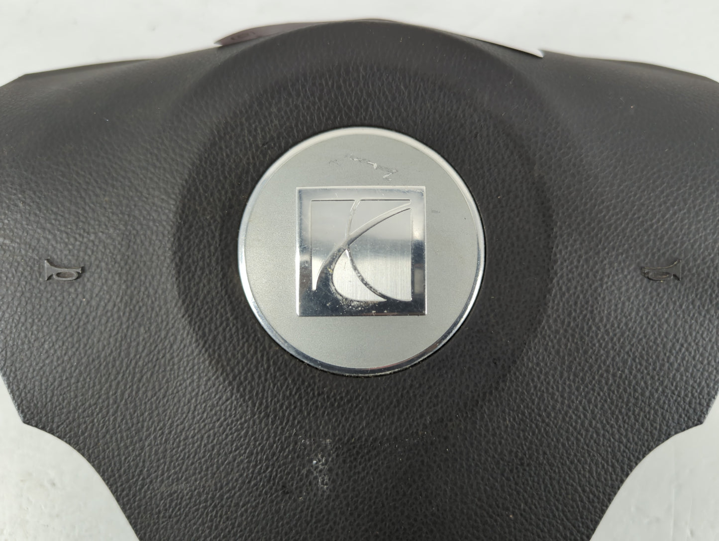 2008-2010 Saturn Vue Air Bag Driver Left Steering Wheel Mounted P/N:25878094 Fits Fits 2008 2010 OEM Used Auto Parts - Oemus