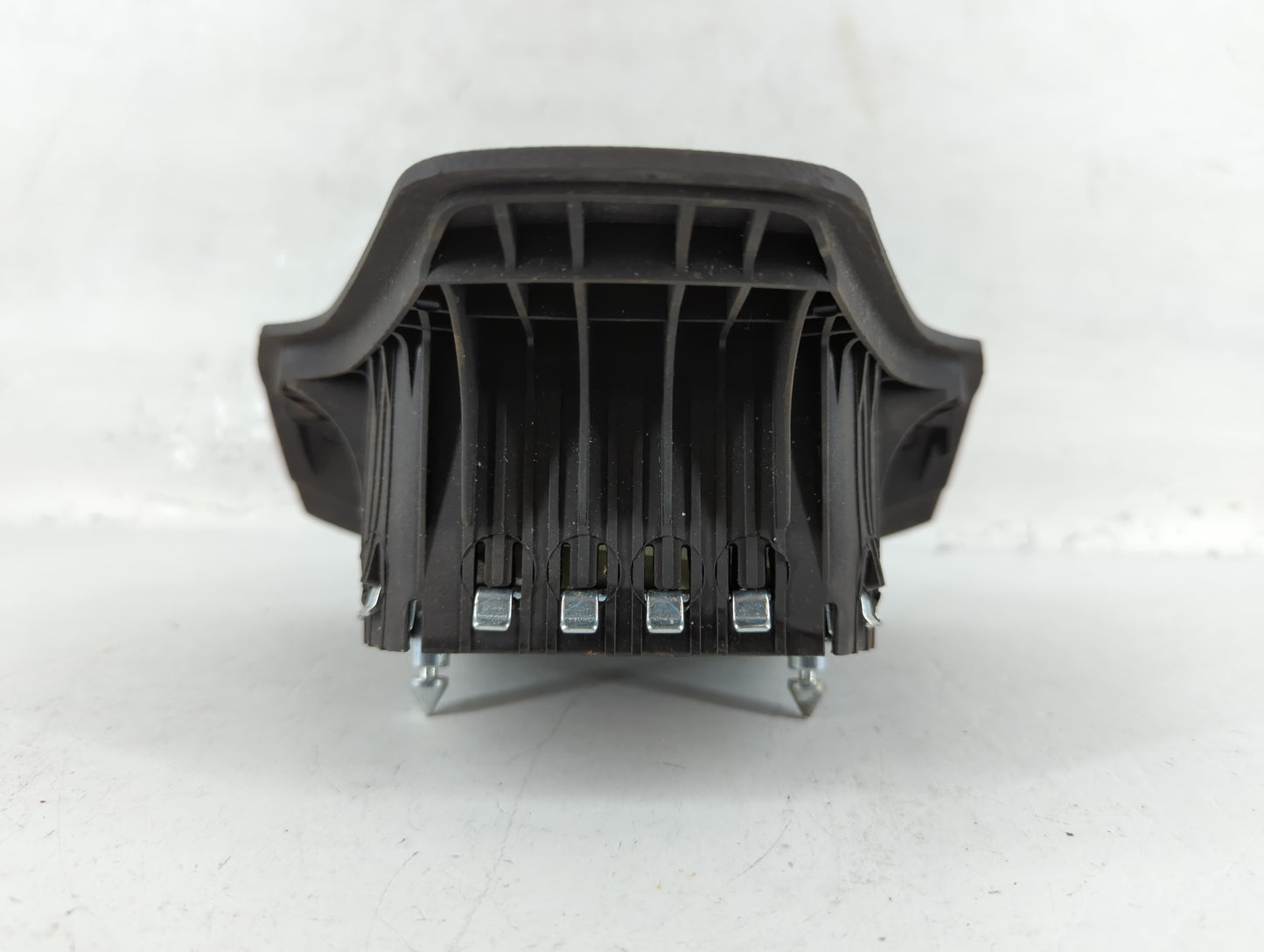 2008-2010 Saturn Vue Air Bag Driver Left Steering Wheel Mounted P/N:25878094 Fits Fits 2008 2010 OEM Used Auto Parts - Oemus