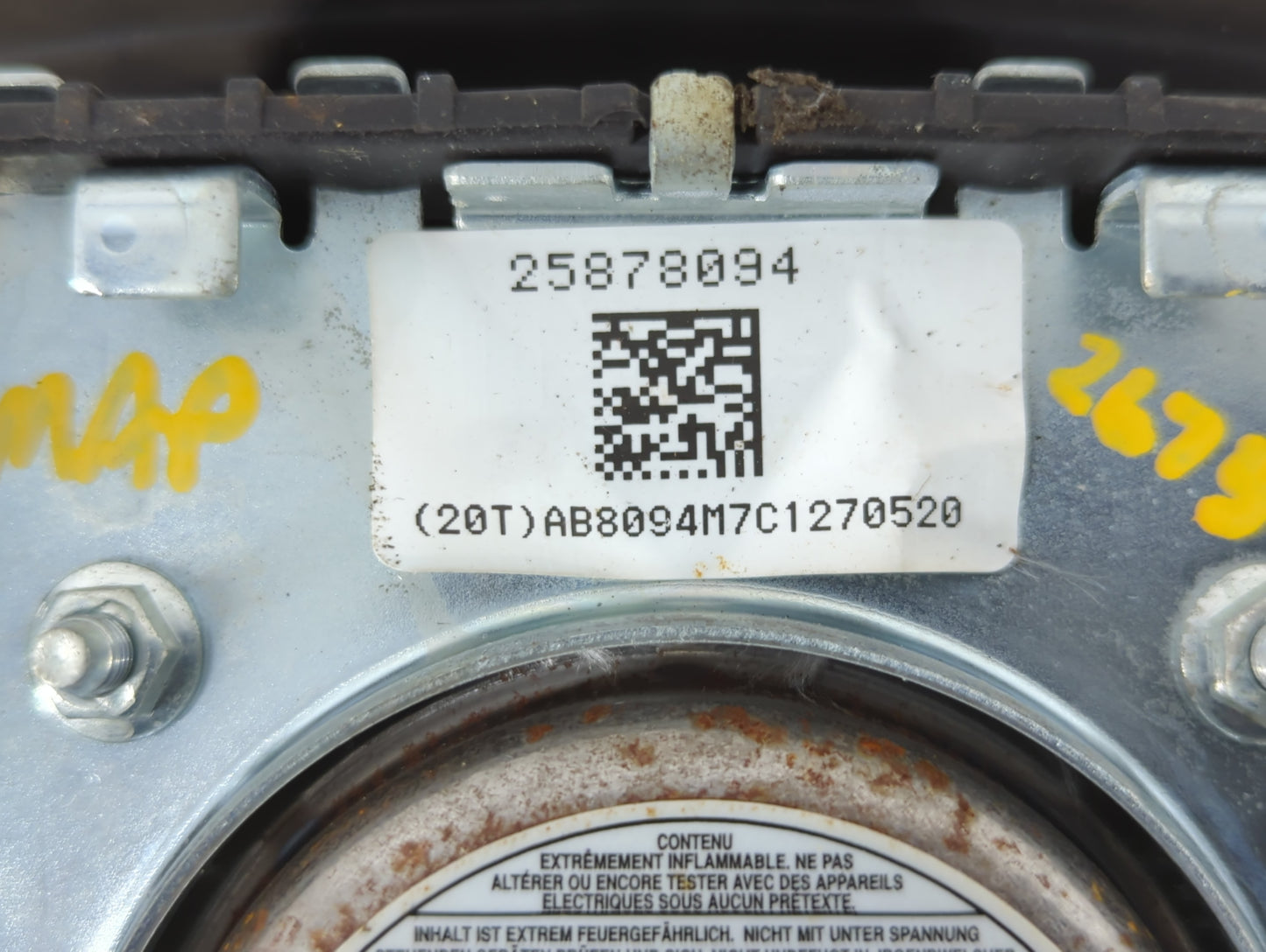 2008-2010 Saturn Vue Air Bag Driver Left Steering Wheel Mounted P/N:25878094 Fits Fits 2008 2010 OEM Used Auto Parts - Oemus