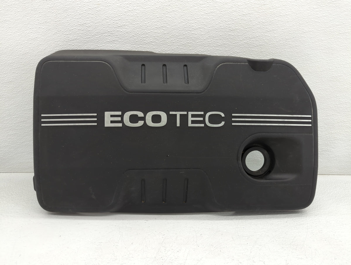 2008 Saturn Vue Engine Cover 757837 - Oemusedautoparts1.com