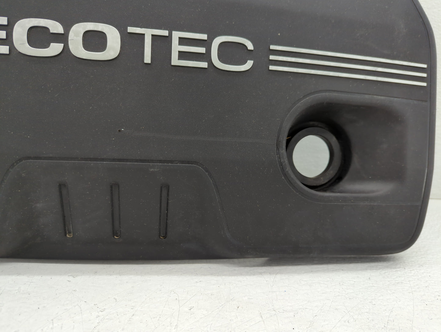 2008 Saturn Vue Engine Cover - Oemusedautoparts1.com