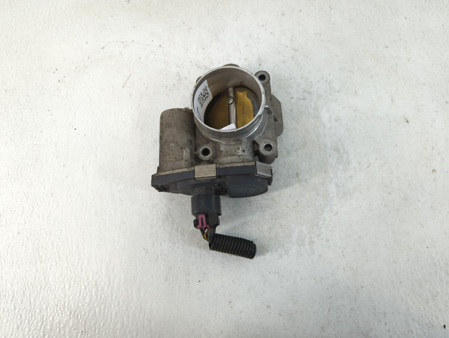 2008-2010 Saturn Vue Throttle Body P/N:AA668AA4494 Fits Fits 2007 2008 2009 2010 2011 2012 OEM Used Auto Parts - Oemusedauto