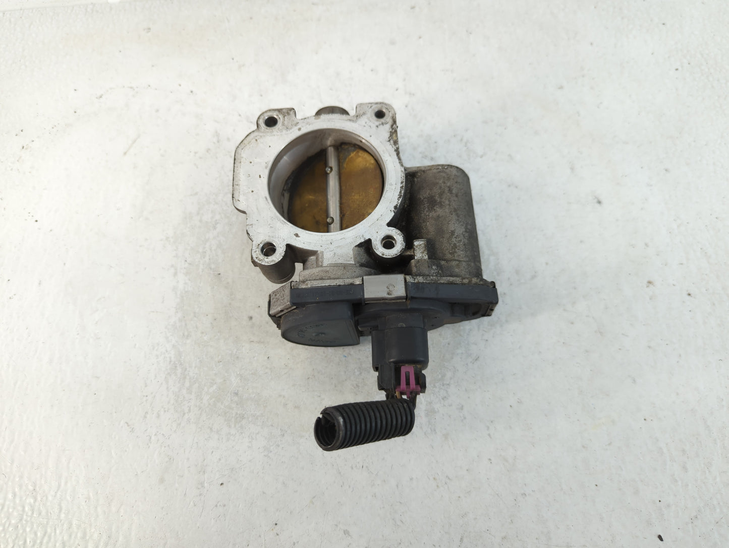 2008-2010 Saturn Vue Throttle Body P/N:AA668AA4494 Fits Fits 2007 2008 2009 2010 2011 2012 OEM Used Auto Parts - Oemusedauto