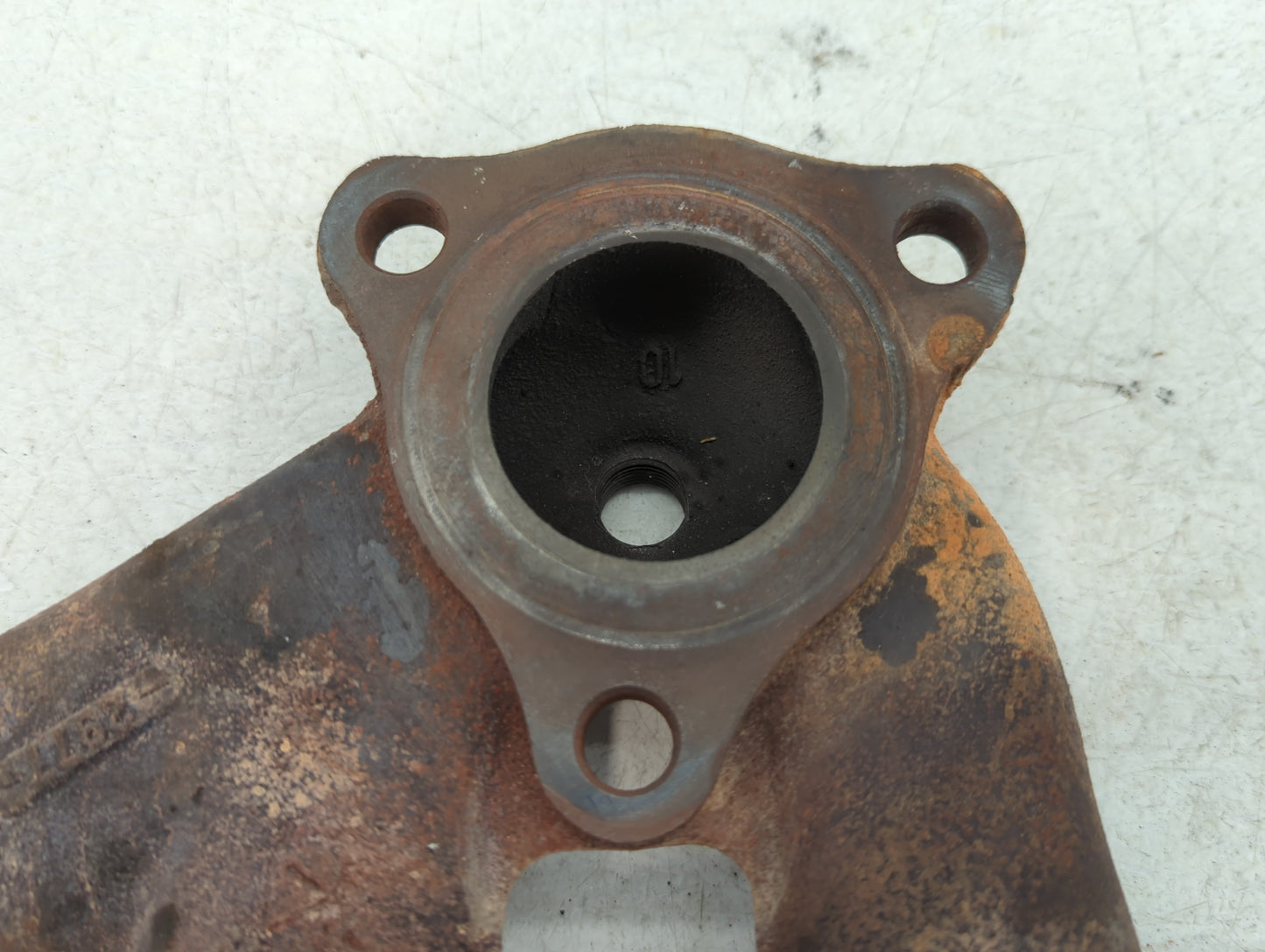 2008-2010 Saturn Vue Turbocharger Exhaust Manifold With Turbo Charger - Oemusedautoparts1.com