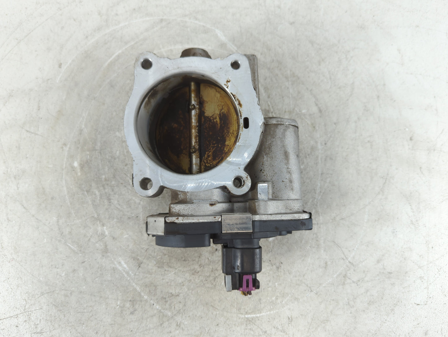 2008-2010 Saturn Vue Throttle Body P/N:3693B 995AA, 2597AA Fits Fits 2007 2008 2009 2010 2011 OEM Used Auto Parts - Oemuseda