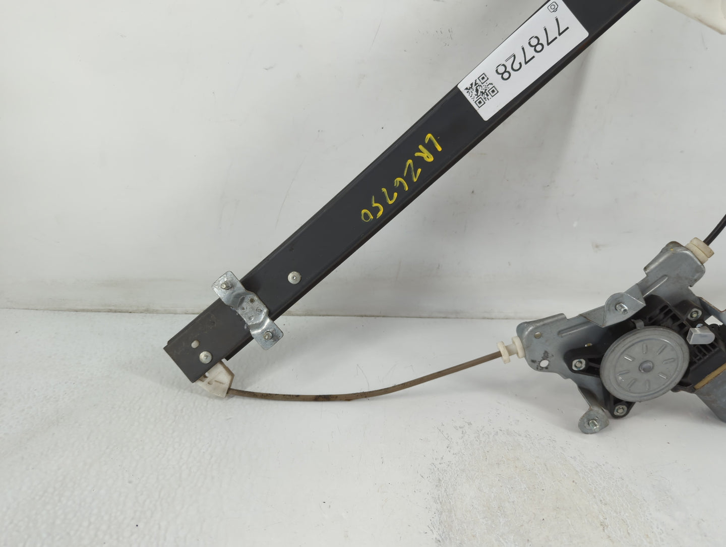 2008-2010 Saturn Vue Driver Left Rear Window Regulator - Oemusedautoparts1.com