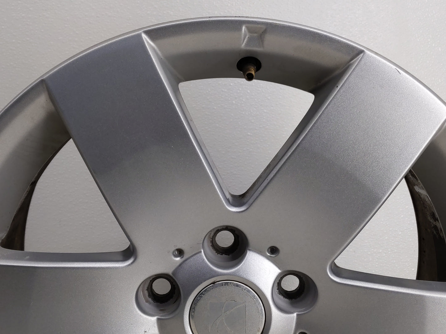 2008-2010 Saturn Vue Oem Wheel Rim - Oemusedautoparts1.com