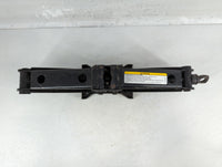 2008 Saturn Vue Spare Scissor Car Jack - Oemusedautoparts1.com