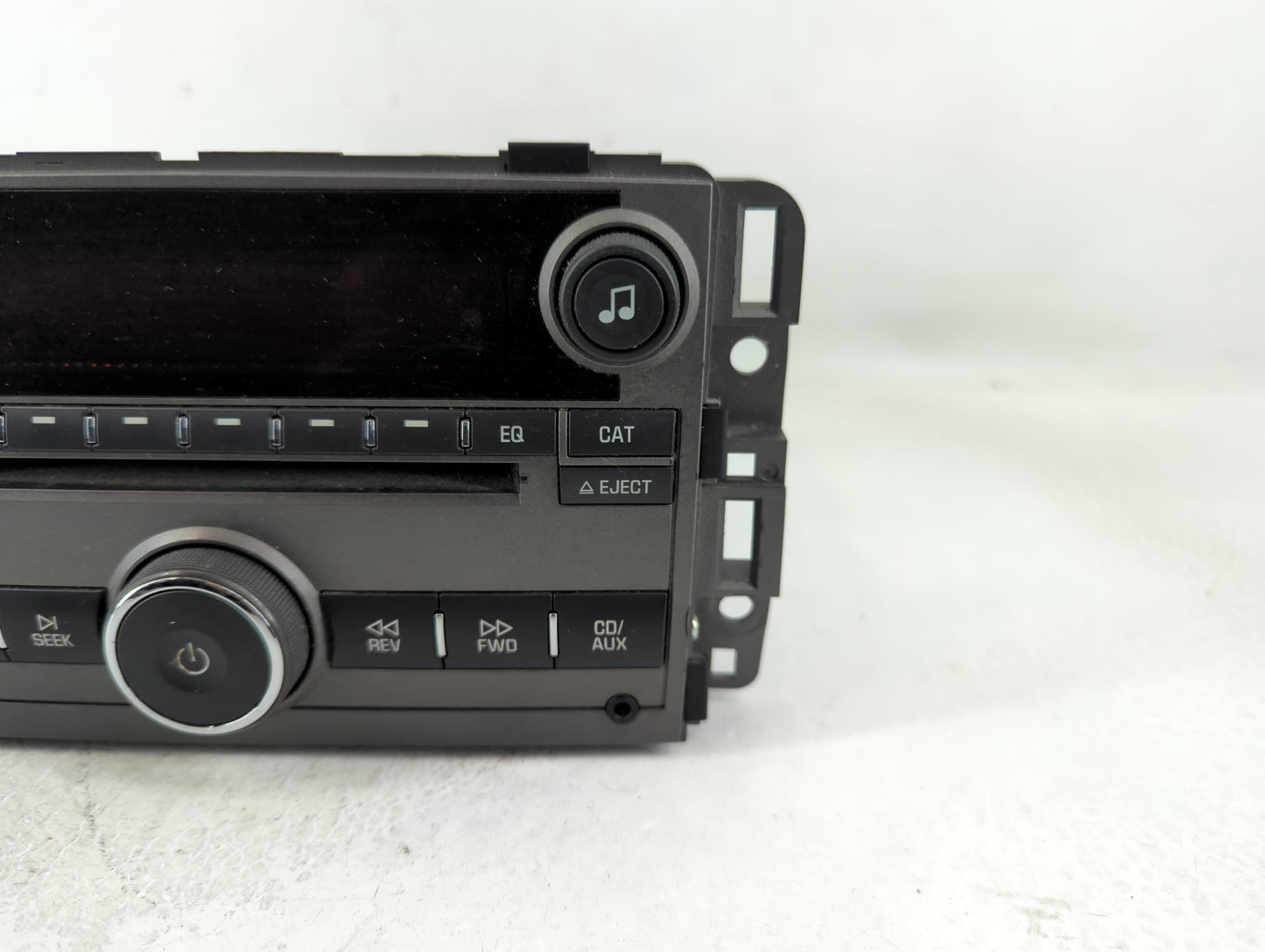 2008 Saturn Vue Radio AM FM Cd Player Receiver Replacement P/N:25875839 Fits OEM Used Auto Parts - Oemusedautoparts1.com