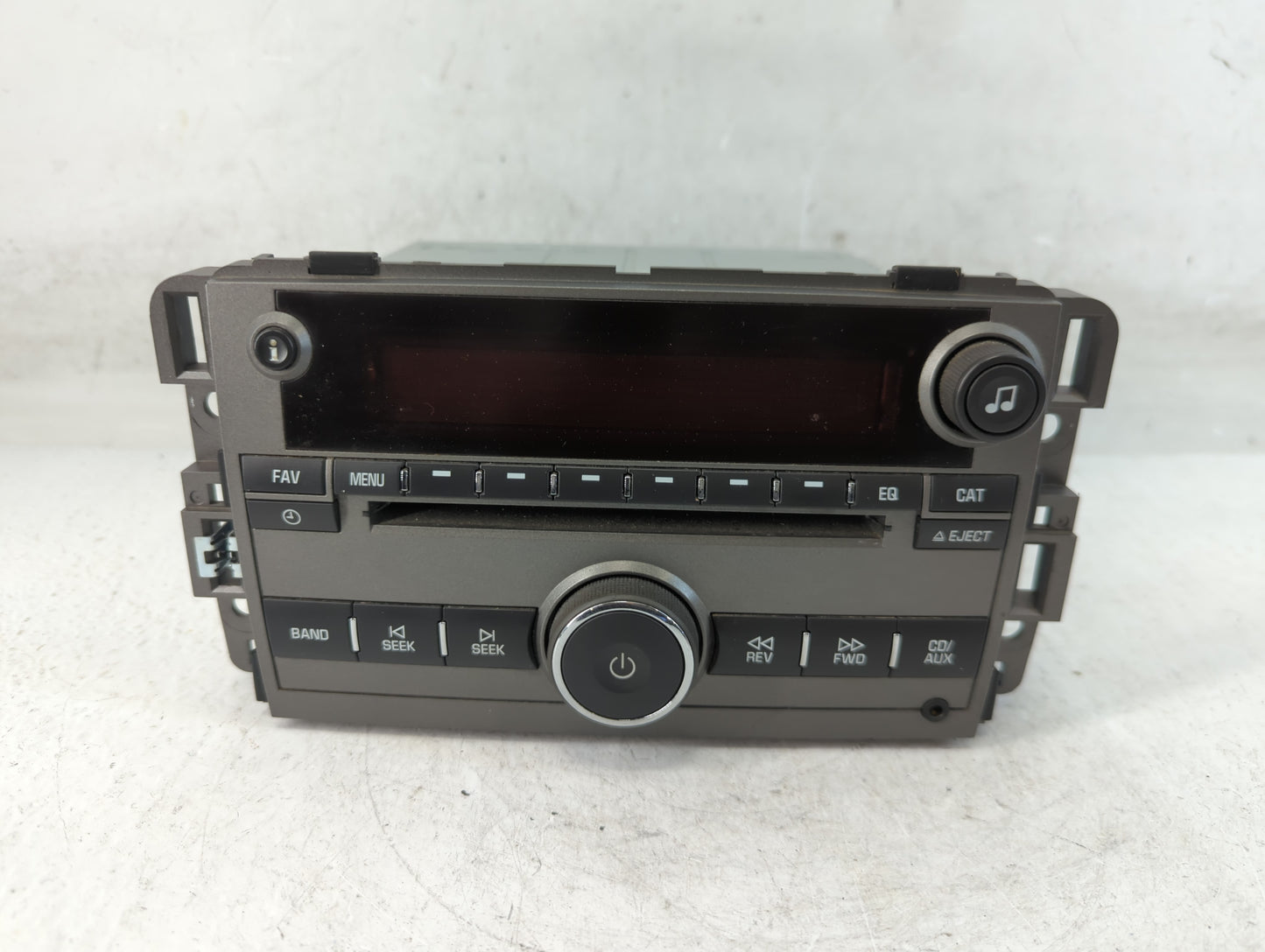 2008 Saturn Vue Radio AM FM Cd Player Receiver Replacement P/N:25956992 Fits OEM Used Auto Parts - Oemusedautoparts1.com