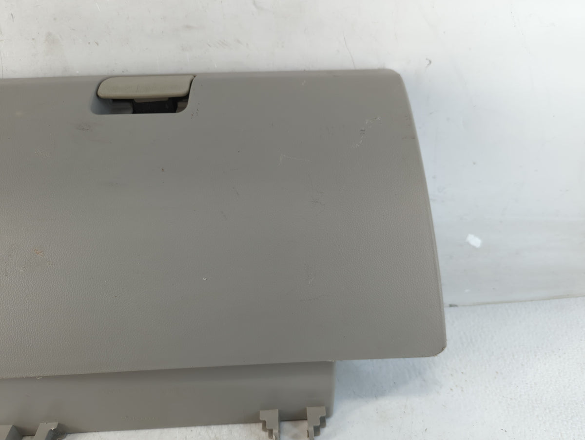 2008 Saturn Vue Passenger Glove Box Door Storage Compartment 903812 - Oemusedautoparts1.com